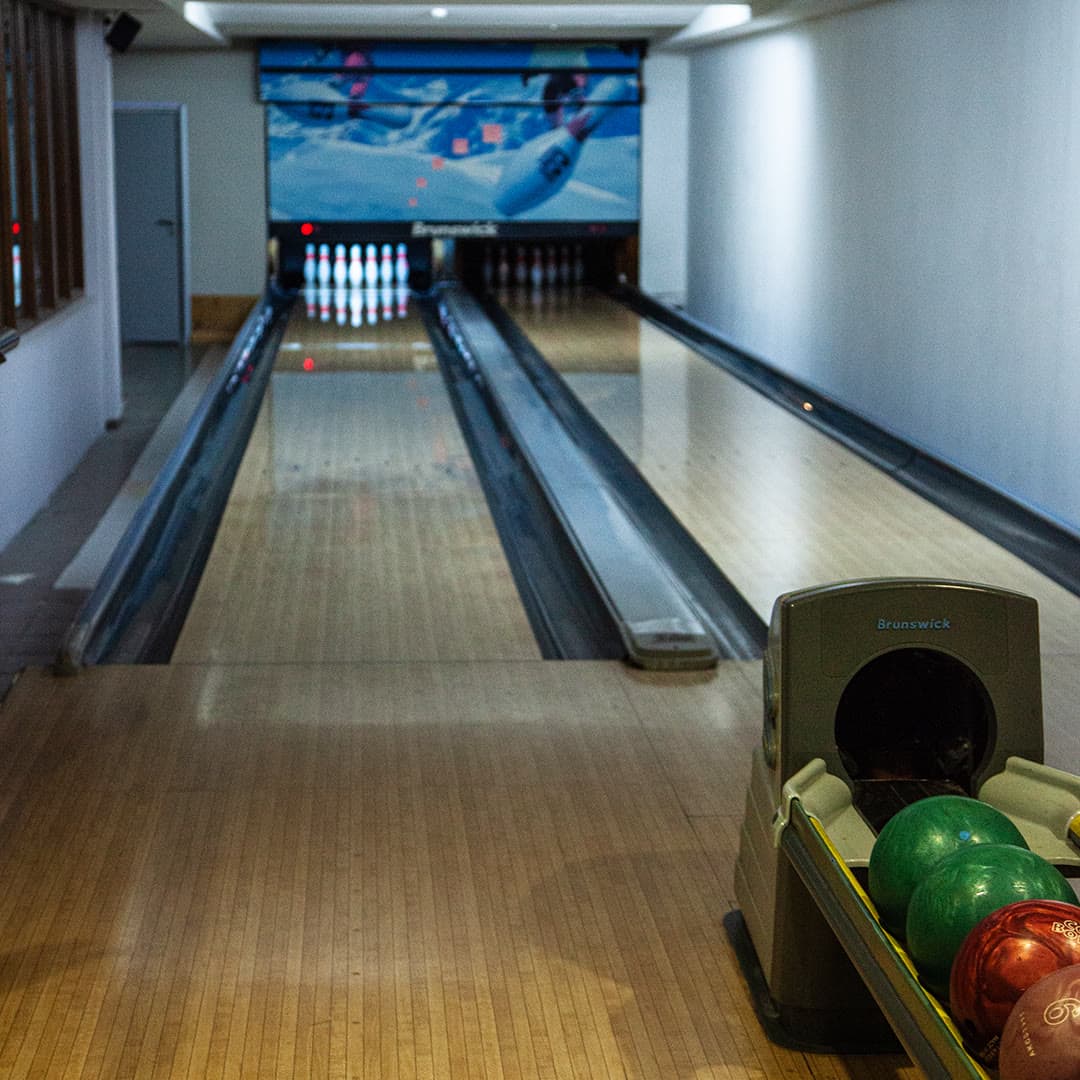 The hotel bowling lanes with branded Kecharis screens
